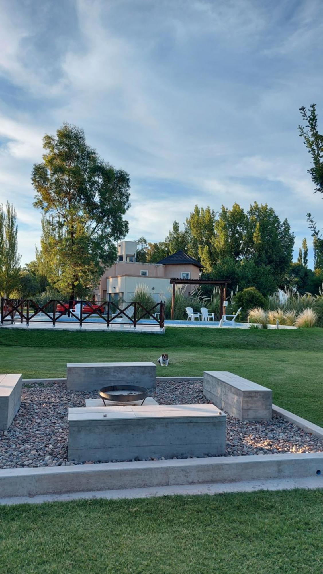 Apartahotel Y Terra Nostra Complejo General Alvear (Mendoza)